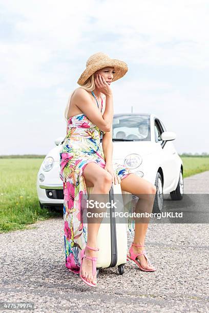 Female Road Trip Stock Photo - Download Image Now - 20-29 Years, 2015, 25-29 Years