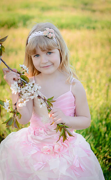 istock The beautiful little girl 477590576