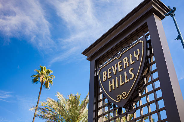 беверли-хиллс, калифорния - beverly hills california sign road sign usa стоковые фото и изображения