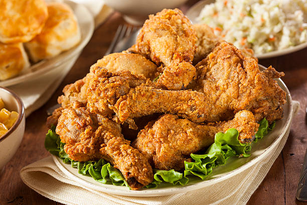 istock Homemade Southern Fried Chicken 477595521
