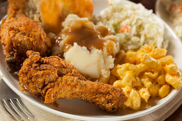 istock Homemade Southern Fried Chicken 477607271