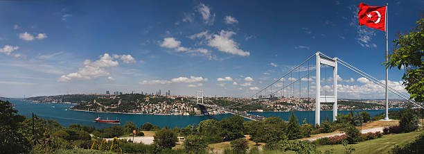 panorâmica da ponte do bósforo e de istambul - aerial view bosphorus bridge bosphorus bridge - fotografias e filmes do acervo