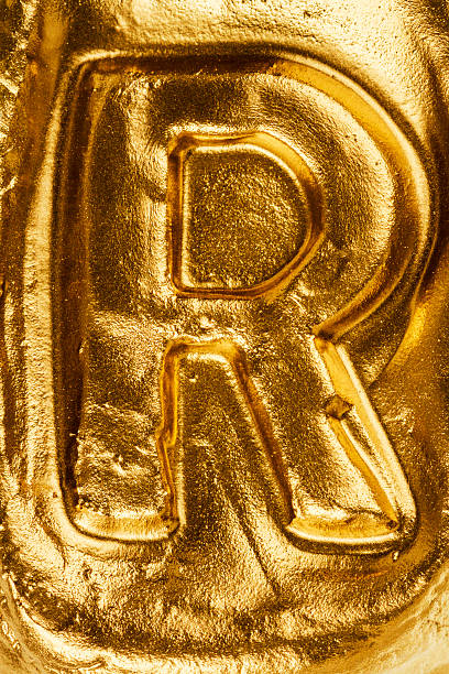 istock Golden letter R 477615758
