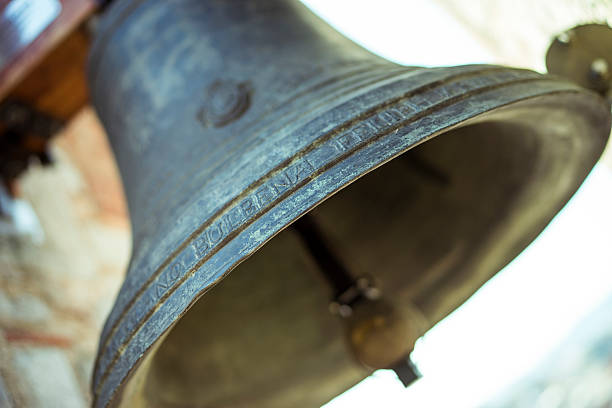 cloche de barca - engraved image religion christianity catholicism photos et images de collection