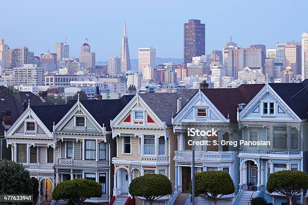 Photo libre de droit de Alamo Squaresan Francisco banque d'images et plus d'images libres de droit de Architecture - Architecture, Californie, Crépuscule