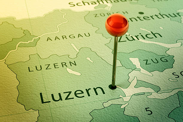 istock Luzern Map City Straight Pin Vintage 477634635