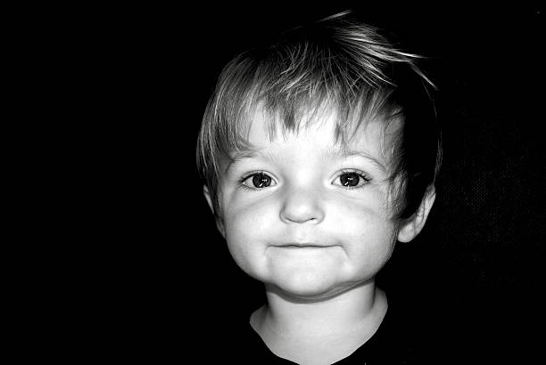 istock Toddler Portrait in Black & White 477639207