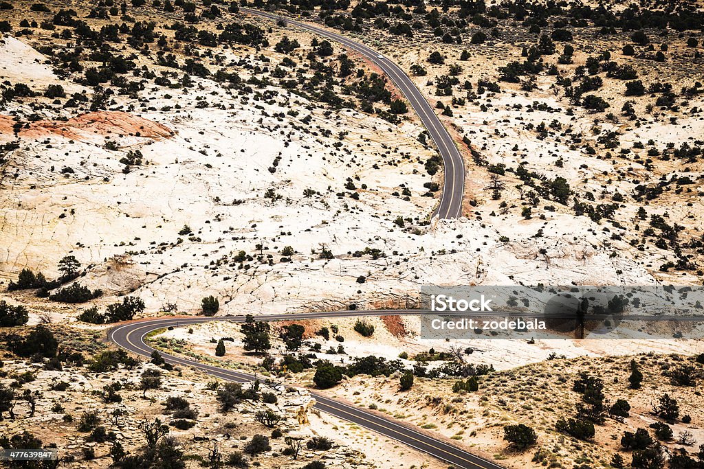 Road の交差点、砂漠、Route 51 、数百万ドルをかけた Highway - からっぽのロイヤリティフリーストックフォト
