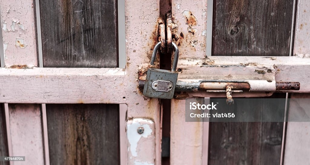 Rusty Lock Gate Rusty Gate With Lock Stock Photo - Download Image Now - 2015, Bolt ...