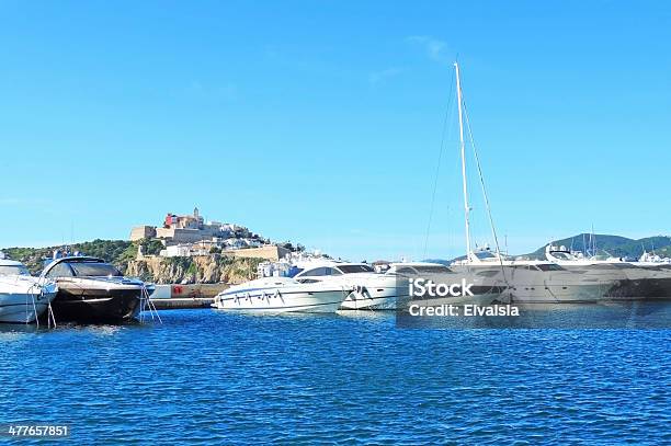 Ibiza Harbor - zdjęcia stockowe i więcej obrazów Bez ludzi - Bez ludzi, Bezchmurne niebo, Biały