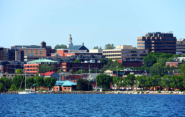 istock Burlington skyline on the banks of Lake Champlain 477666422