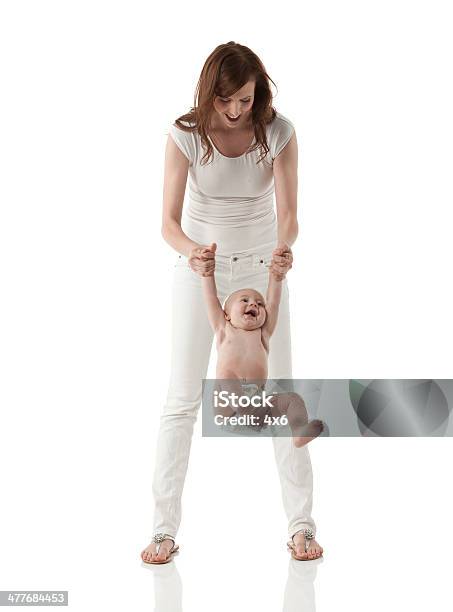 Junge Mutter Spielt Mit Ihrem Kind Stockfoto und mehr Bilder von 12-23 Monate - 12-23 Monate, Alleinerzieherin, Baby