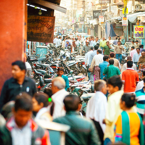 istock Street Crowded with People in Jaipur, India 477686012