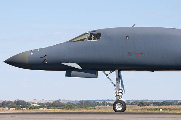 Rockwell B-1B Lancer Strategic Bomber Aircraft Rockwell B-1B Lancer Strategic Bomber aircraft b1 bomber stock pictures, royalty-free photos & images