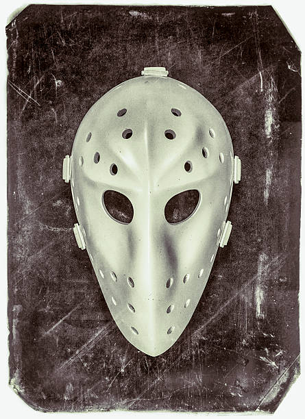 istock Hockey Goalie Mask 477693333