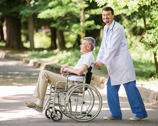 istock Old man at hospital 477696990