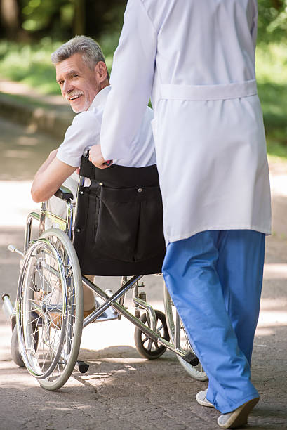 istock Old man at hospital 477701120