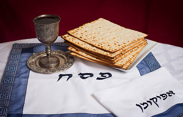 pasqua ebraica - passover seder judaism afikoman foto e immagini stock