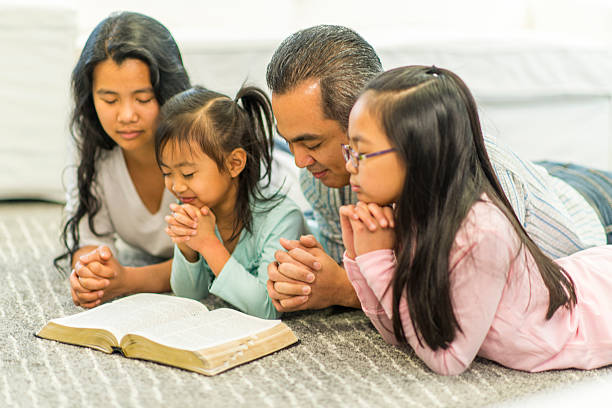 istock Christian Family 477712947