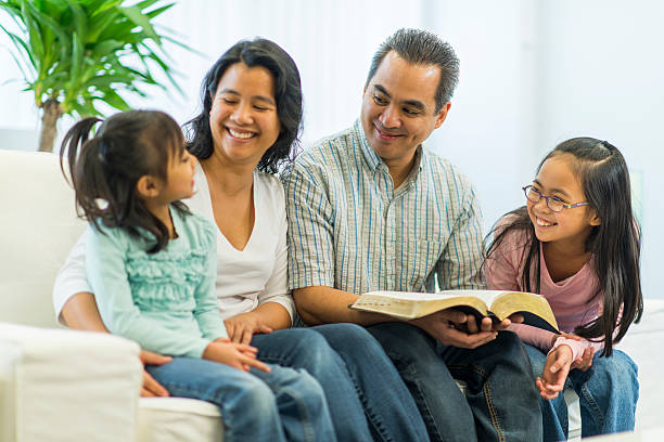 istock Christian Family 477712989