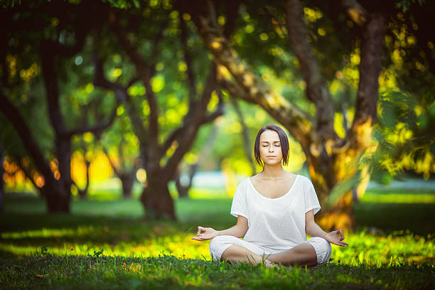 istock Yoga outdoors 477716922