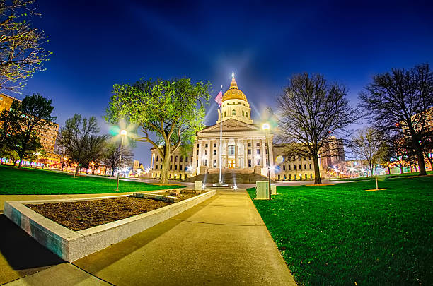 istock topeka kansas downtown at night 477721812