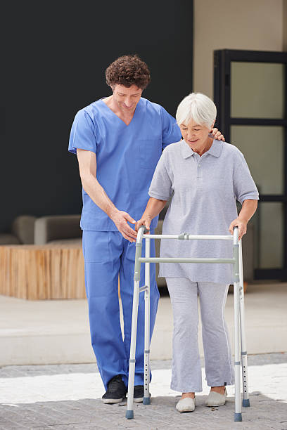 istock Making great progress with the help of her doctor 477746194