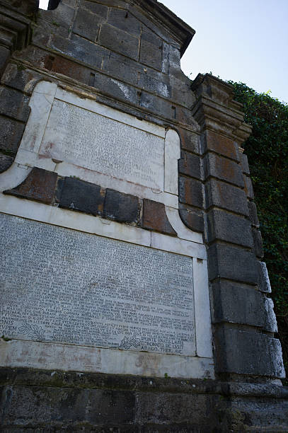 istock tomb of Virgil 477754172