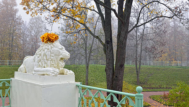 istock Statue of marble lion in Catherine park. 477755573