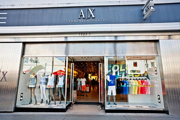 armani exchange store di santa monica, stati uniti - armani exchange foto e immagini stock