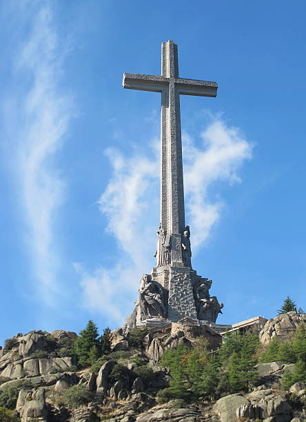 istock large cross Valley of the Fallen (Valle de los Caidos) 477797851