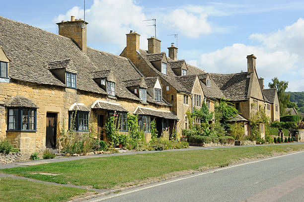 istock Cotswold Stone Houses, Broadway 477803229