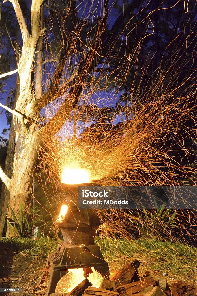 Chiminea - Foto de stock de Anochecer libre de derechos