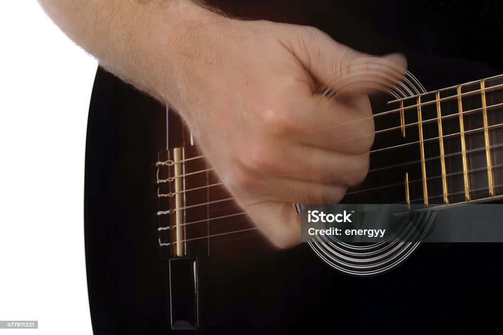 Mano Suona la chitarra acustica - Foto stock royalty-free di Accordo