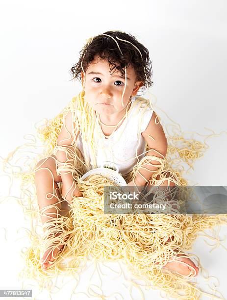 スパゲティの赤ちゃん - 1人のストックフォトや画像を多数ご用意 - 1人, 1歳以上2歳未満, いたずら