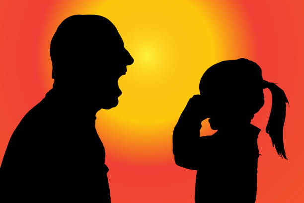 ilustrações, clipart, desenhos animados e ícones de vetor silhueta. - grandparent grandfather granddaughter silhouette