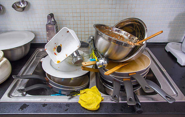 Dirty utensil on the kitchen Heap of dirty utensil on the kitchen unhygienic stock pictures, royalty-free photos & images