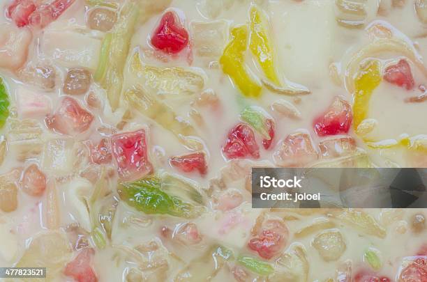 Foto de Sobremesa Em Leite De Coco Tailandês Fundo e mais fotos de stock de Adulação - Adulação, Amarelo, Açúcar