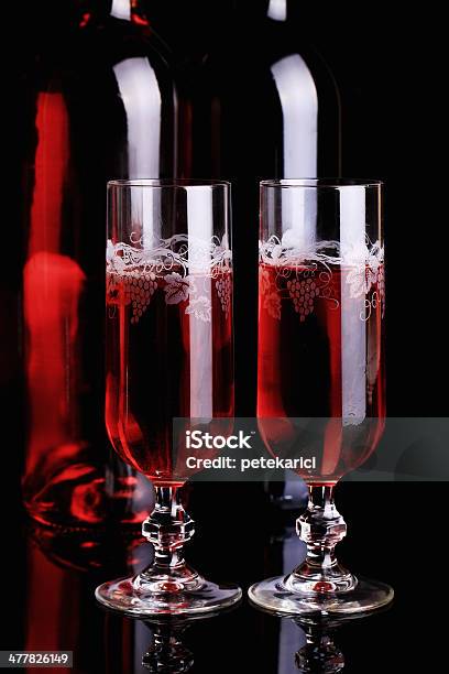 Abstrakte Weinprobe Stockfoto und mehr Bilder von Abstrakt - Abstrakt, Flasche, Rot