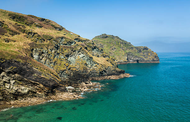 istock Cliffs jutting into the ocean near Tintagel Cornwall 477834814