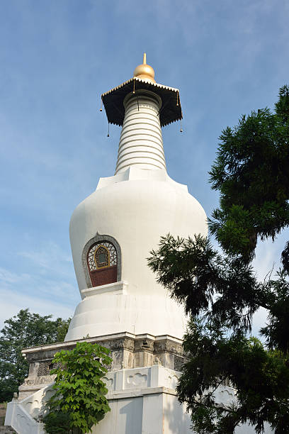 istock White Pagoda of Slender West Lake 477836165