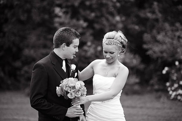istock Young Couple Talking on Wedding Day 477836711