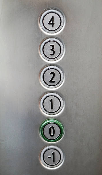 botones del ascensor - elevator push button stainless steel floor fotografías e imágenes de stock