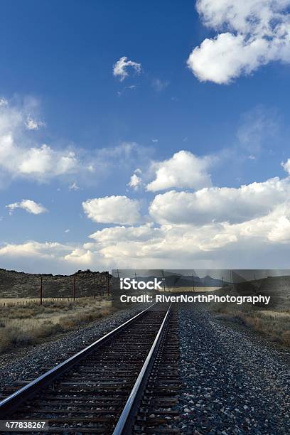 Paisaje De Nuevo México Foto de stock y más banco de imágenes de Aire libre - Aire libre, Aislado, Ancho