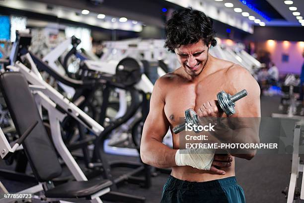 Foto de Bandaged Mão e mais fotos de stock de Academia de ginástica - Academia de ginástica, Atividade, Atividade Física