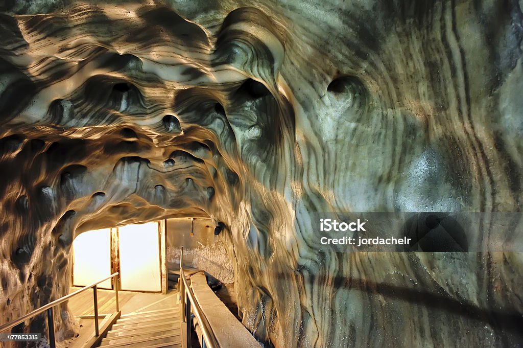 内側の塩鉱 - 洞窟のロイヤリティフリーストックフォト