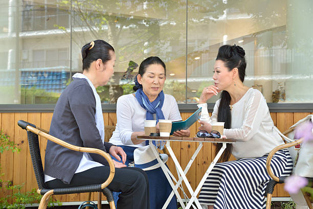 istock Japanese Senior Ladies Talking at a Cafe 477853322