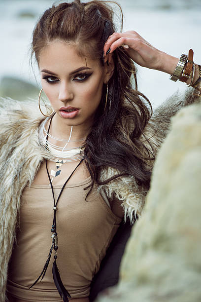 istock Fur coat and flash tattoos 477871650