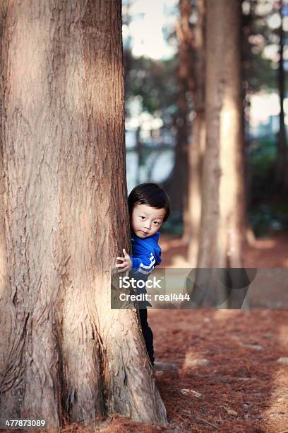 Ładny Asian Dziecko W Parku - zdjęcia stockowe i więcej obrazów 2-3 lata - 2-3 lata, Azja, Azjaci