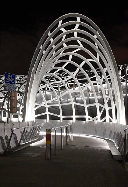 webb most nocą - melbourne commercial dock harbor australia zdjęcia i obrazy z banku zdjęć